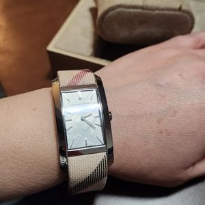 Burberry Heritage women's wstch